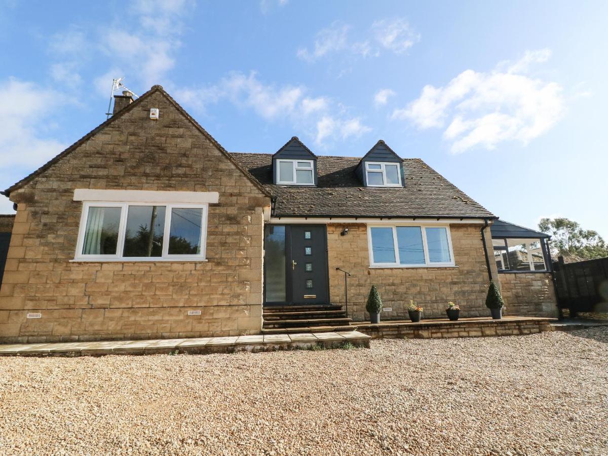 Honeystones Witney Exterior foto